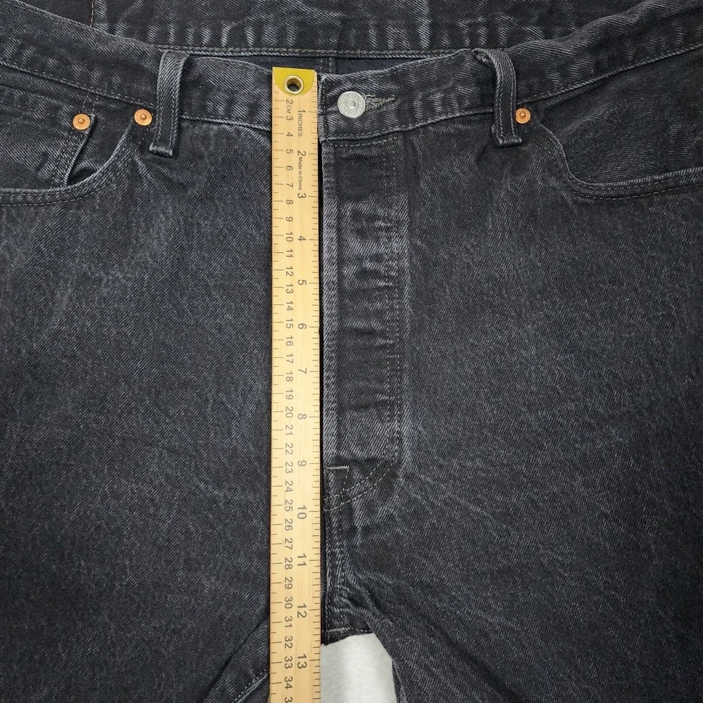 Levis 505 Jeans Mens Size 40x30 Black Regular Fit Straight Pants Button Fly
